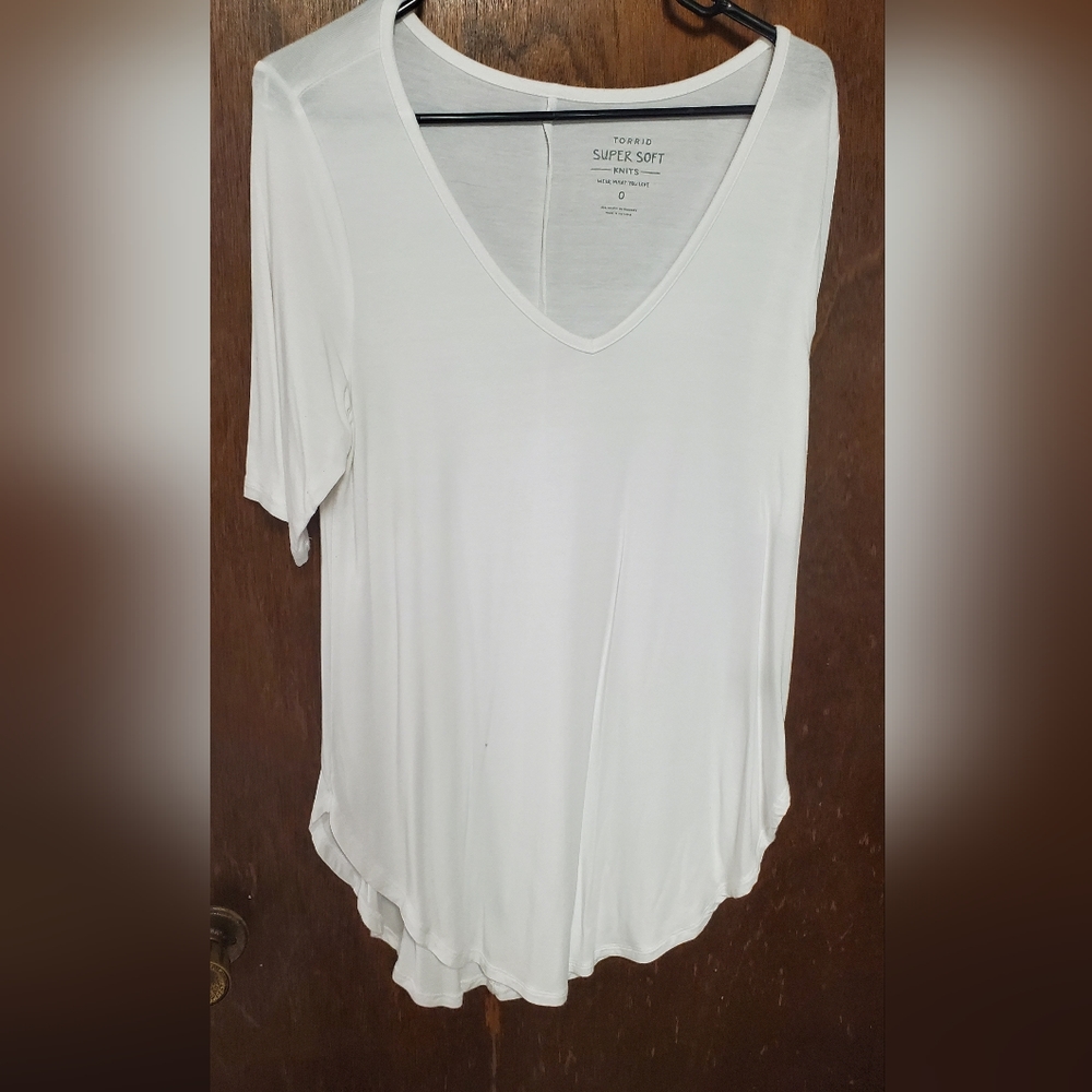 White tunic Torrid size 0 (12/14)